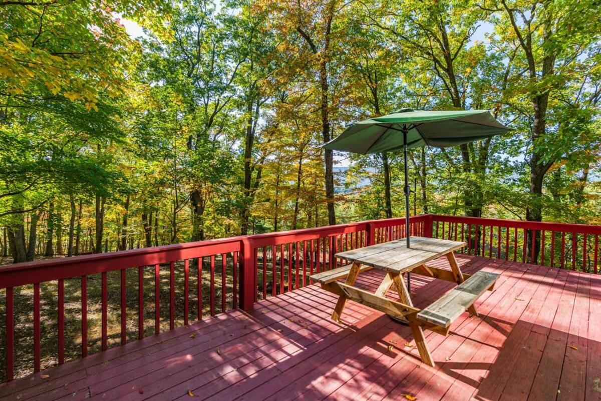 Morton Grove Hot Tub, Large Deck, Wifi, Fire Pit At Chalet Cabin מראה חיצוני תמונה